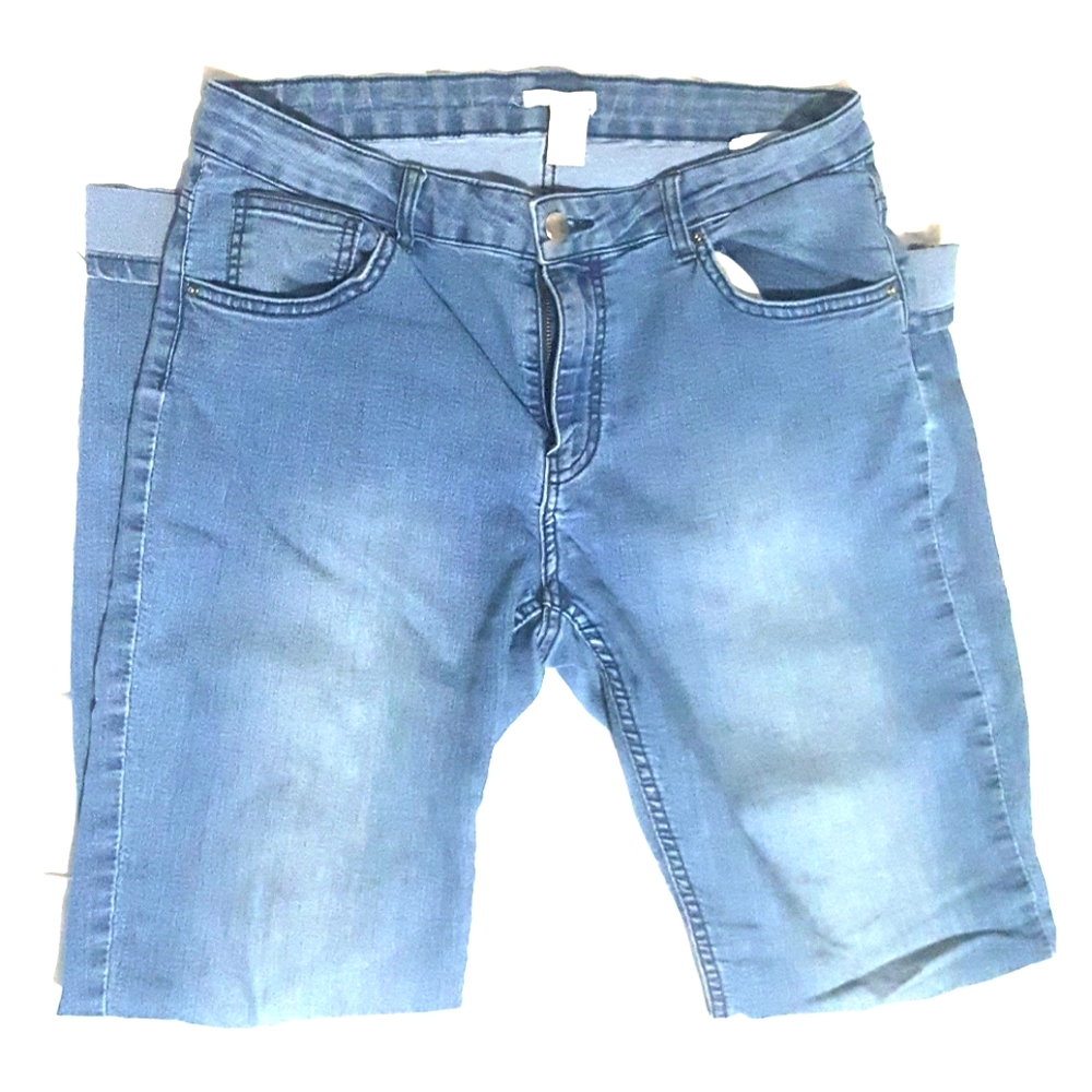 H&M high waisted jeans